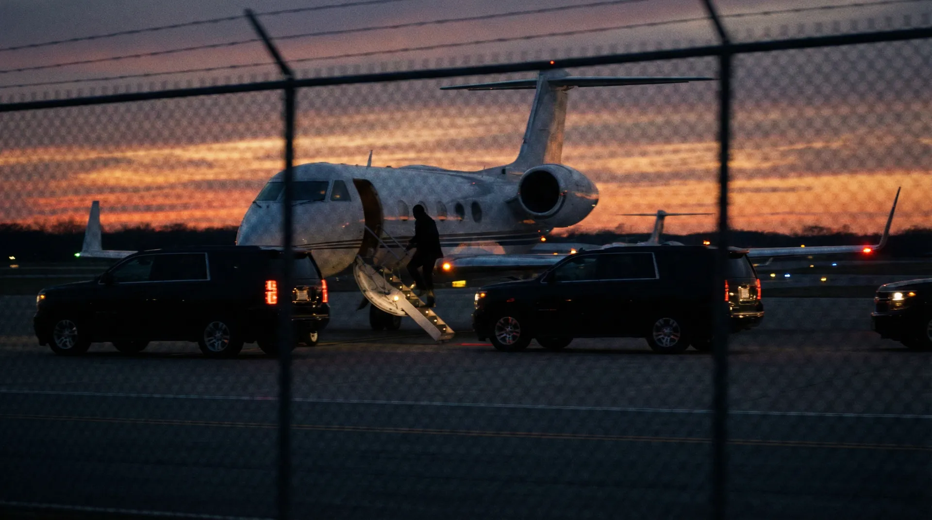 明陞88app - 机场私人飞机偷拍